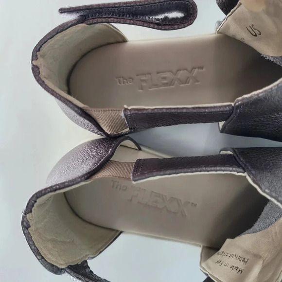 The Flexx Womens Front Row Dress Sandal, metallic Size 8.5 Medium Curtis - Picture 10 of 11